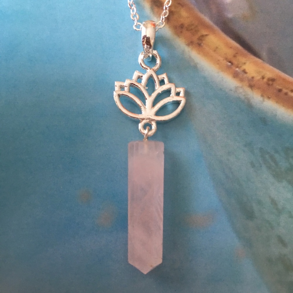 Rose Quartz Lotus Pendant 💗